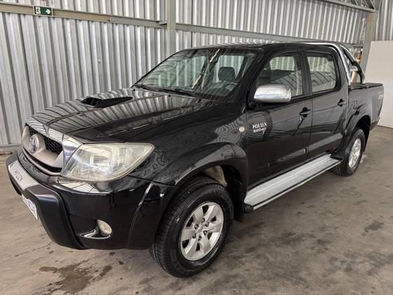TOYOTA HILUX 3.0 SRV 4X4 CD 16V TURBO INTERCOOLER DIESEL 4P AUTOMÁTICO